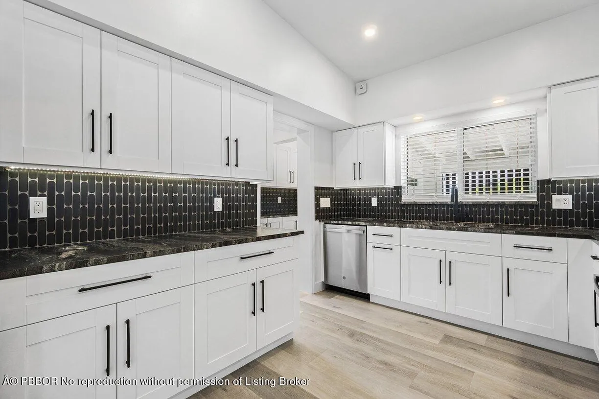 South Florida Real Estate | View 326 Westminster Road | Listing