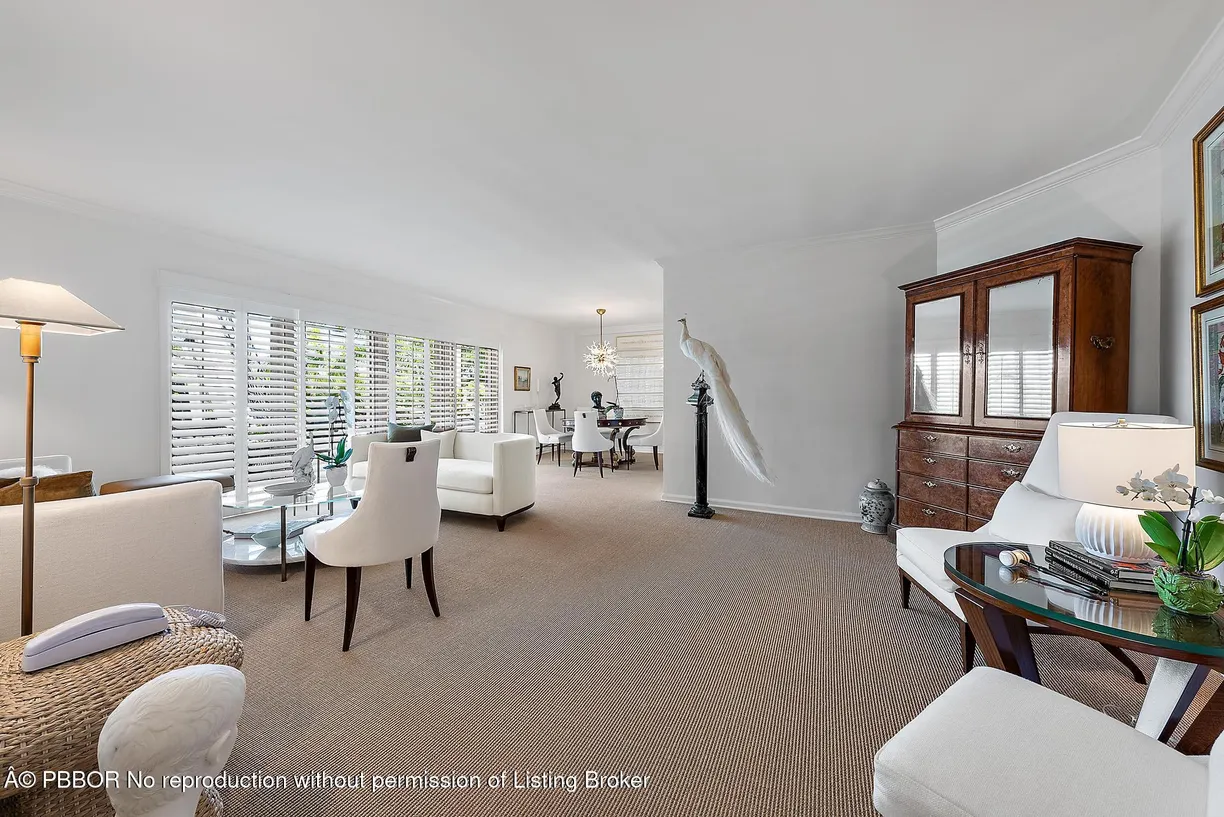 South Florida Real Estate | View 44 Cocoanut Row, 124 B | 2 Beds, 2 Baths