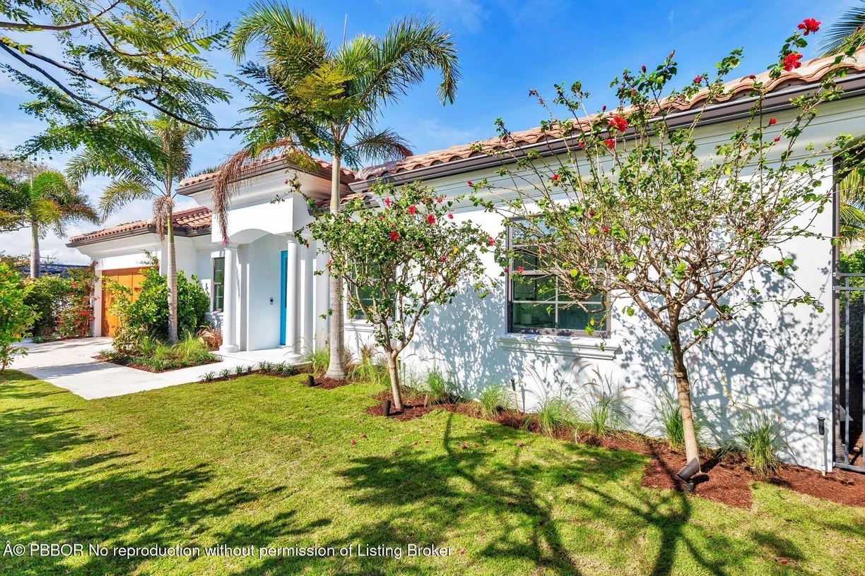 South Florida Real Estate | View 107 Gregory Place | 4 Beds, 4 Baths