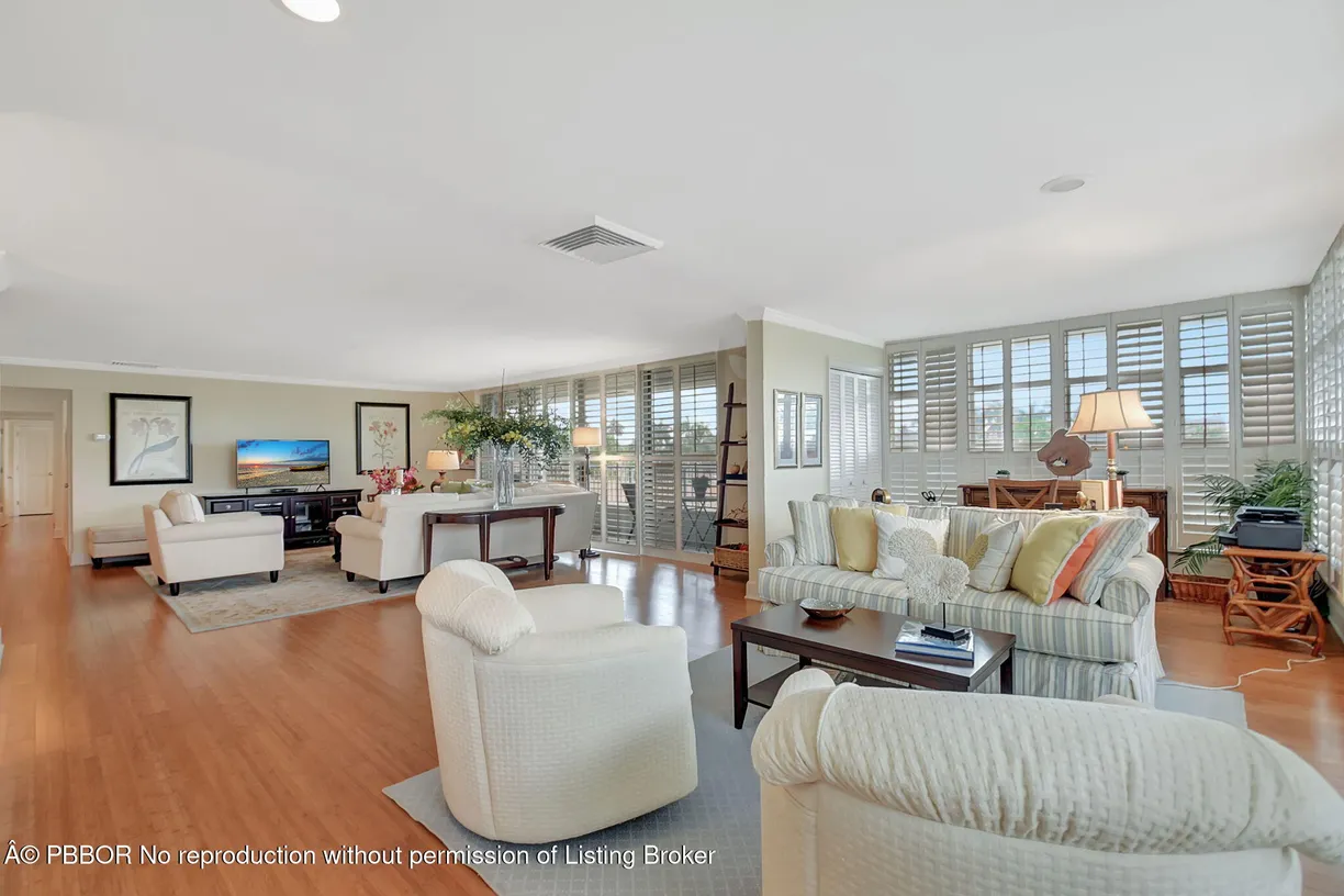 South Florida Real Estate | View 227 Brazilian Avenue, PH D | 3 Beds, 2 Baths