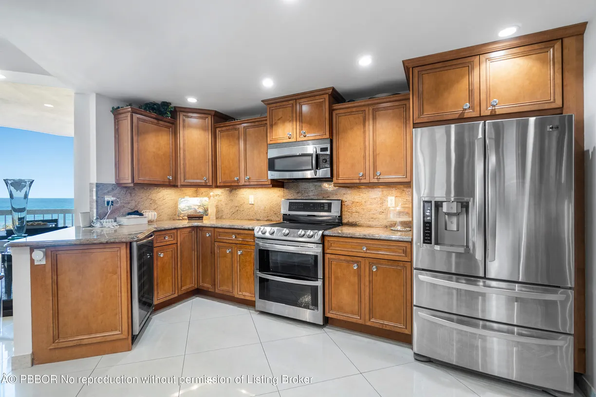 South Florida Real Estate | View 3300 S Ocean Boulevard, 405N | 3 Beds, 2 Baths
