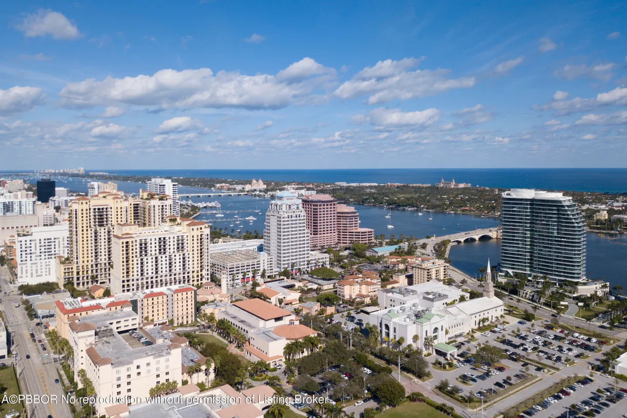 South Florida Real Estate | View 801 S Olive Avenue, 235 | 1 Bed, 1 Bath
