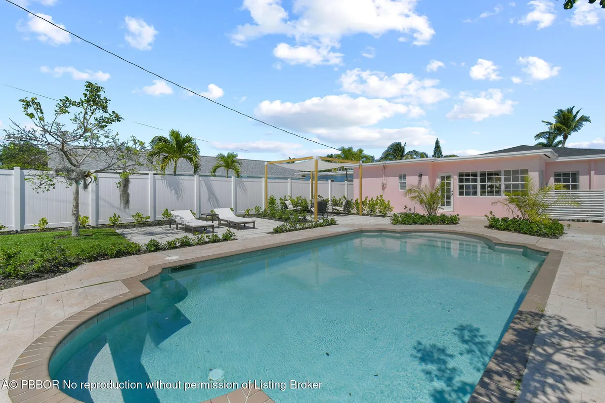 South Florida Real Estate | View 815 N Ocean Breeze | 2 Beds, 2 Baths