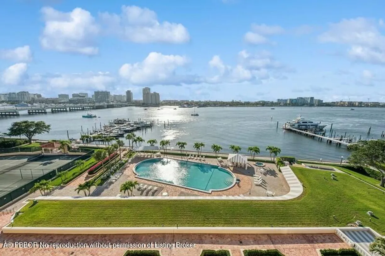 South Florida Real Estate | View 150 Bradley Place, 0605 | 3 Beds, 3 Baths