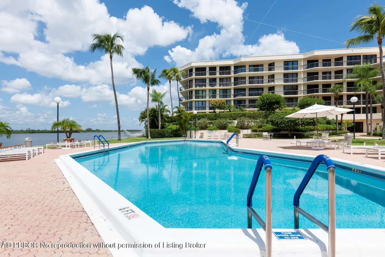 South Florida Real Estate | View 2778 S Ocean Boulevard, 306S | 2 Beds, 2 Baths