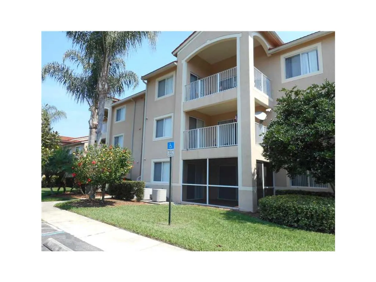 South Florida Real Estate | View 1610 42nd Circle, 105 | 2 Beds, 1 Bath