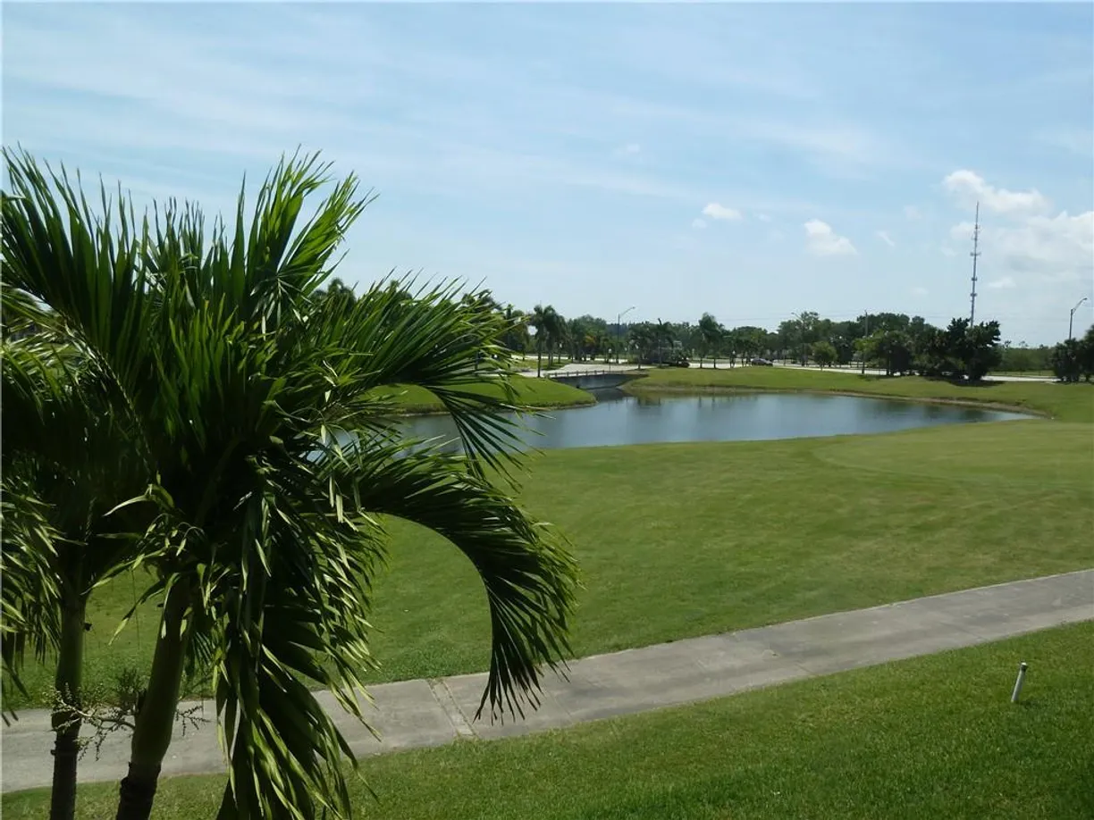 South Florida Real Estate | View 1 Plantation Drive, 201 | 2 Beds, 2 Baths