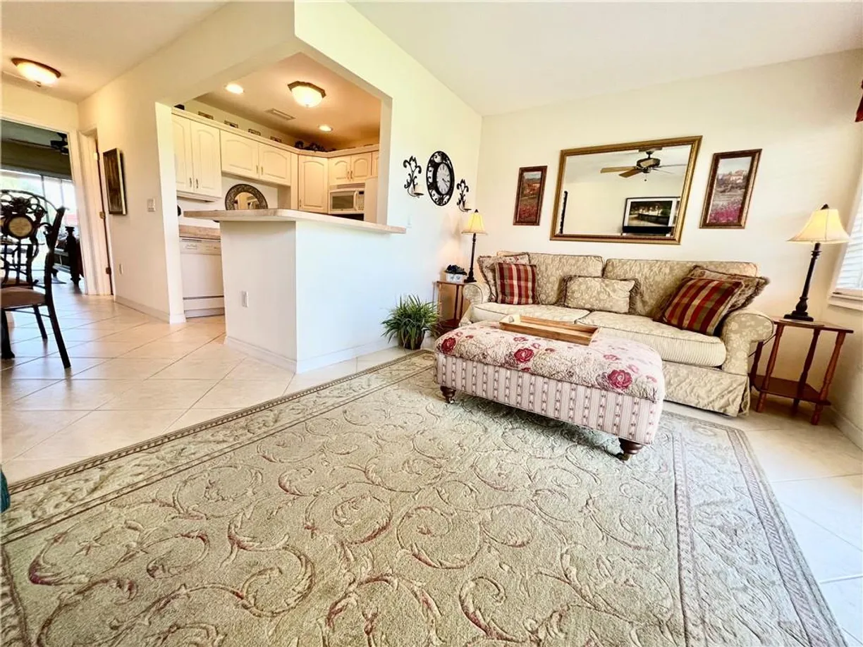 South Florida Real Estate | View 94 Spring Lake Drive, 204 | 1 Bed, 1 Bath