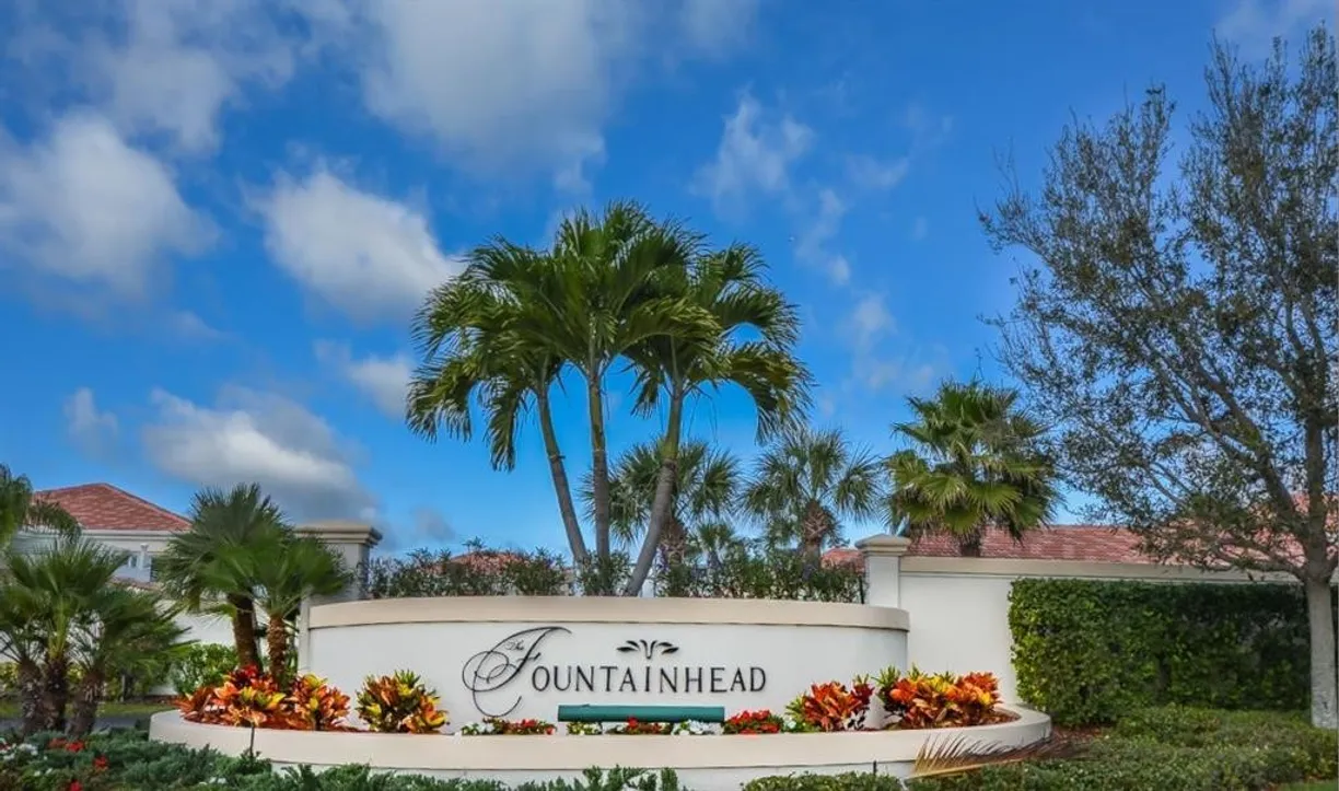 South Florida Real Estate | View 536 7th Square, 201 | 2 Beds, 2 Baths