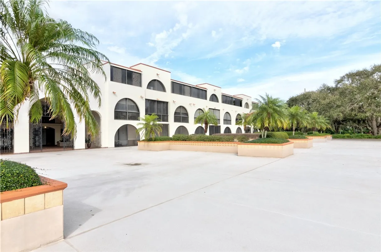 South Florida Real Estate | View 5601 Highway A1a, N306 | 2 Beds, 2 Baths