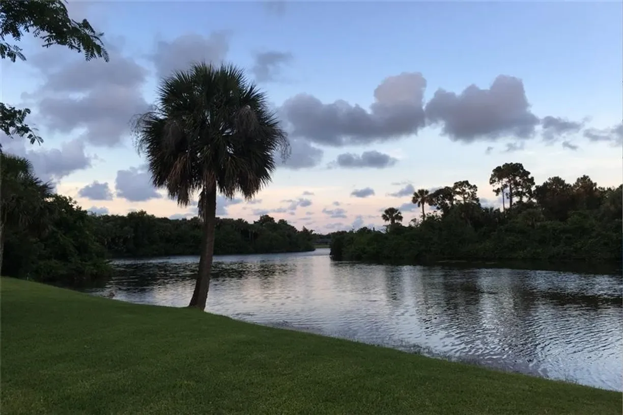 South Florida Real Estate | View 110 King Fisher | Listing