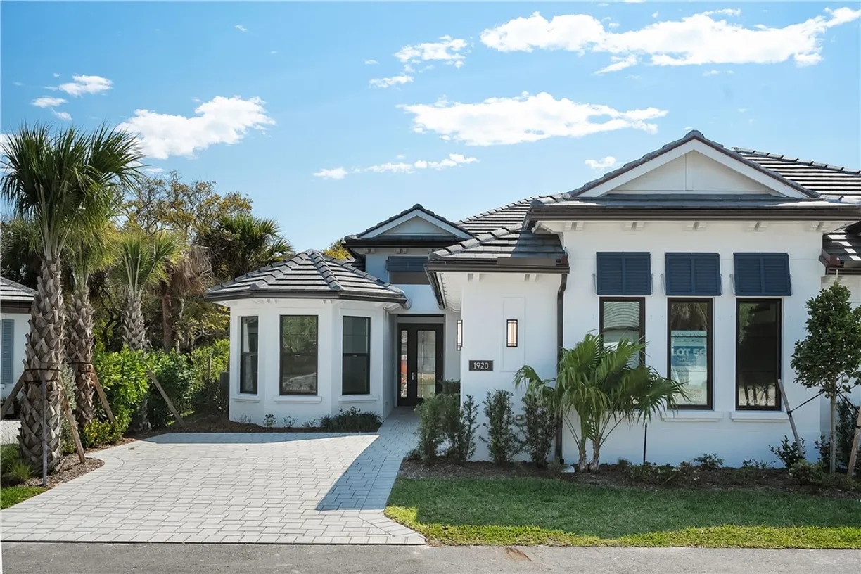 South Florida Real Estate | View 1920 Frosted Turquoise | Listing