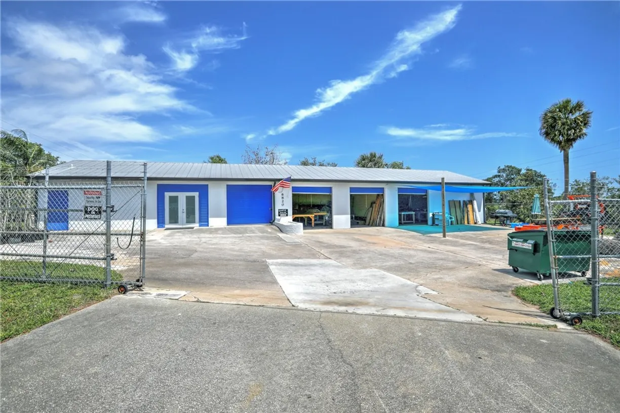 South Florida Real Estate | View 6820 Woodmere | Listing