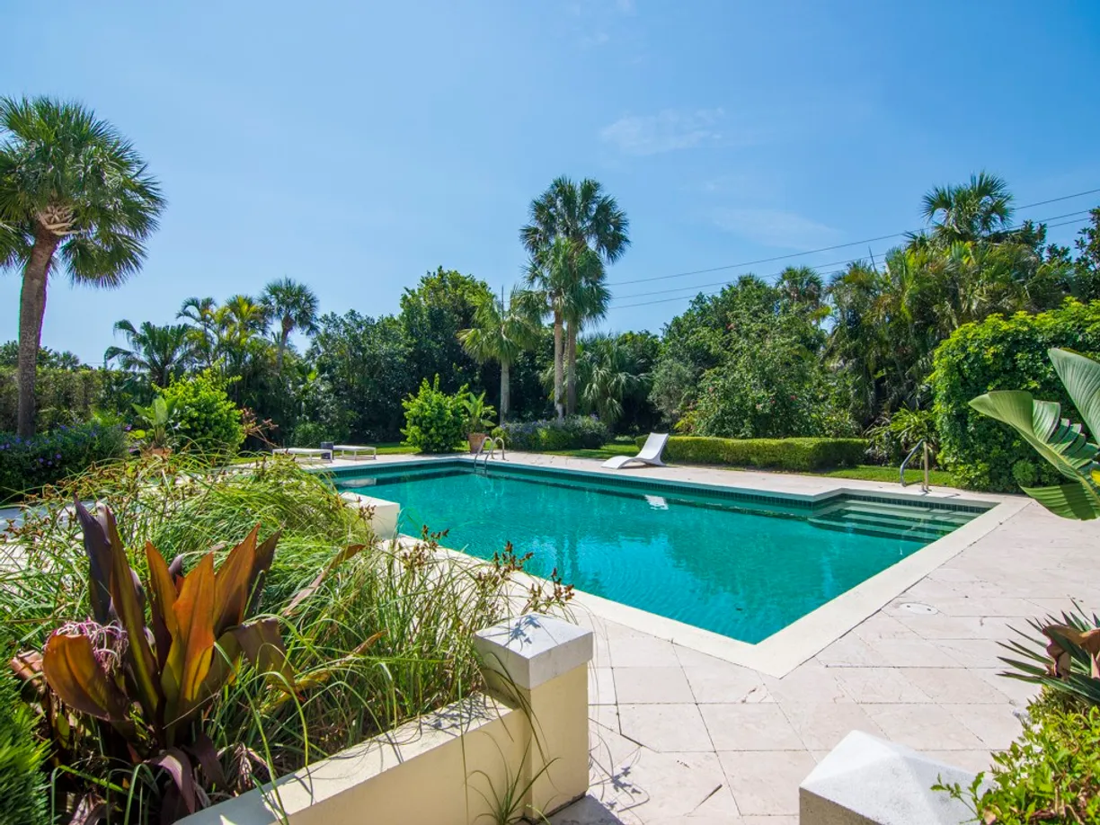 South Florida Real Estate | View 986 Riomar | 5 Beds, 5 Baths