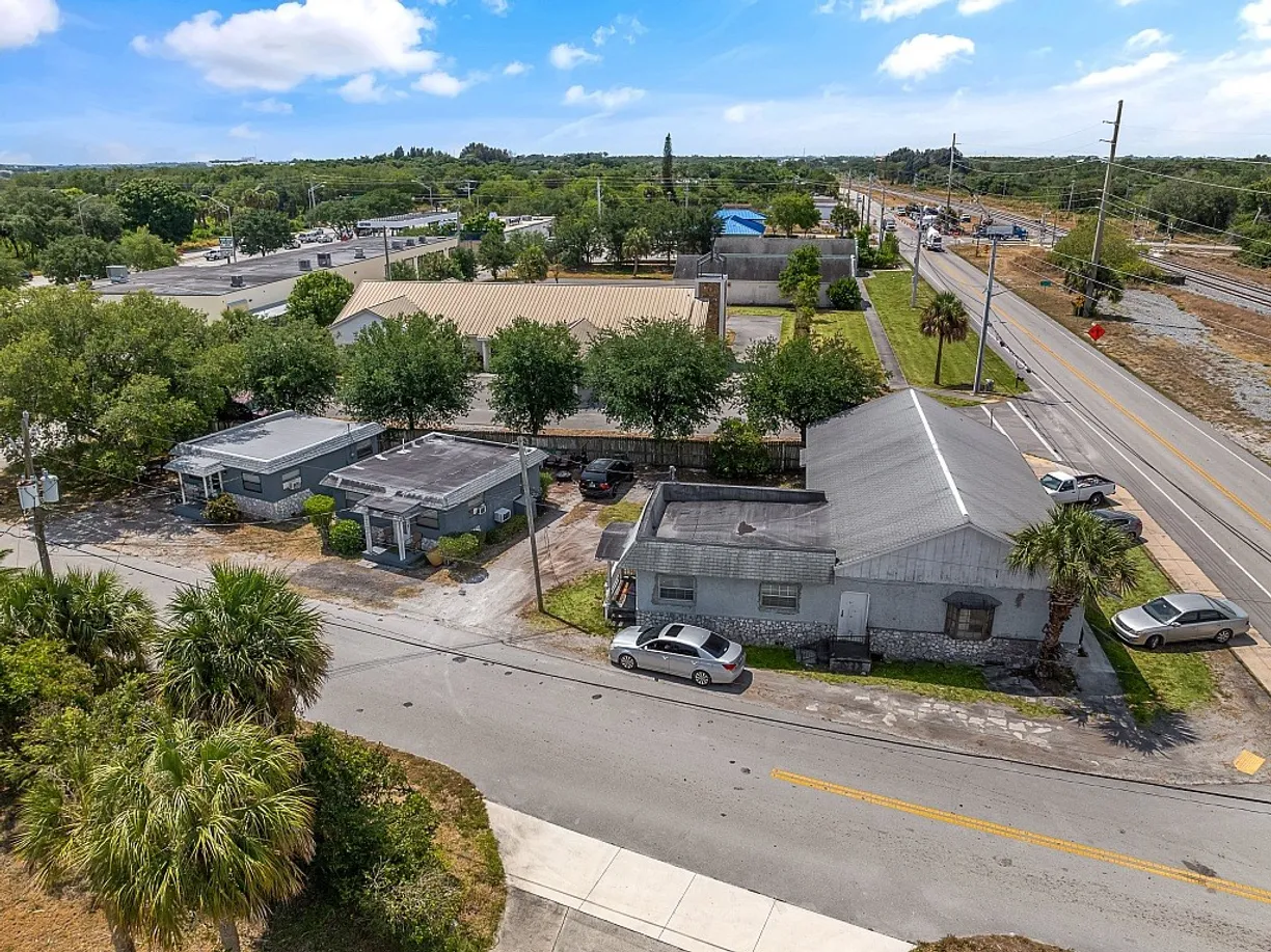 South Florida Real Estate | View 4182 Old Dixie