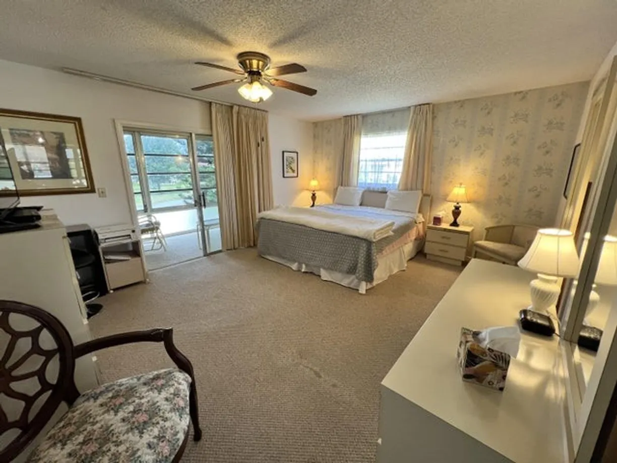South Florida Real Estate | View 103 Royal Oak, 205 | Listing