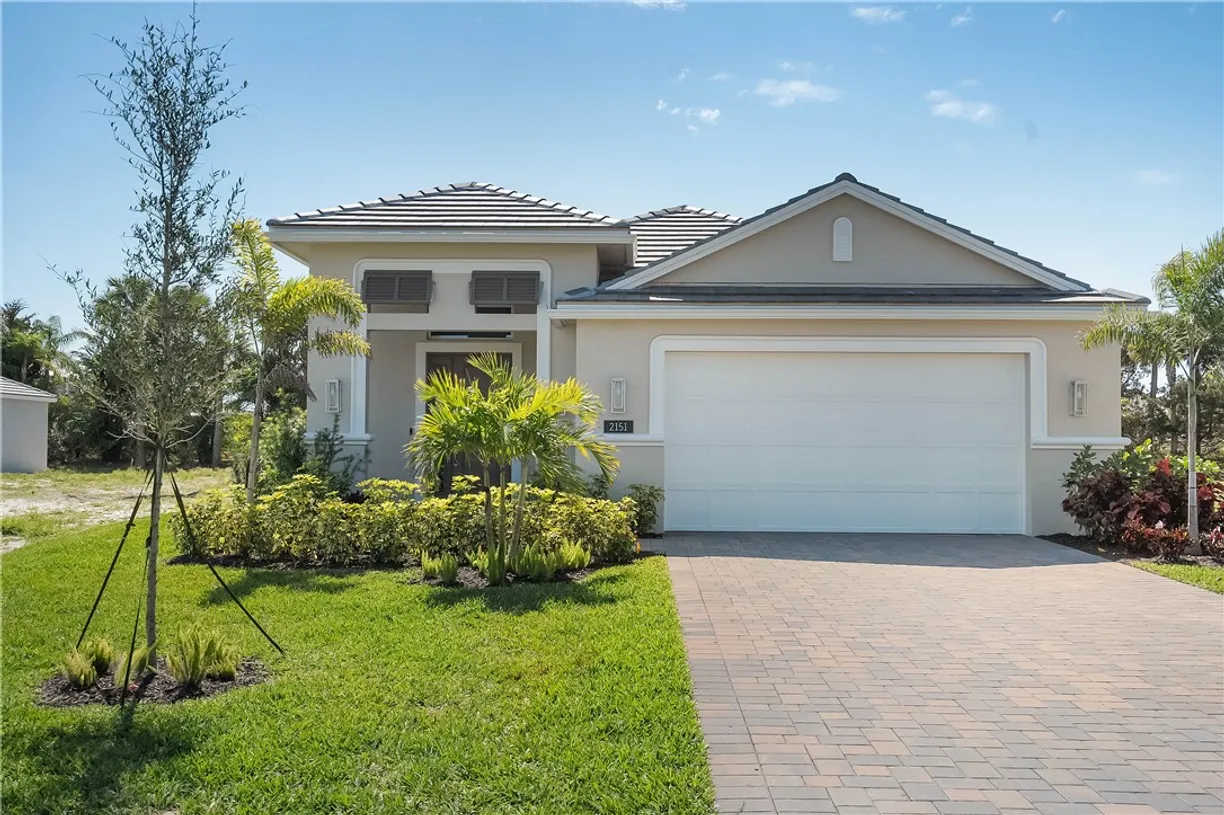 South Florida Real Estate | View 2151 Falls | 4 Beds, 2 Baths