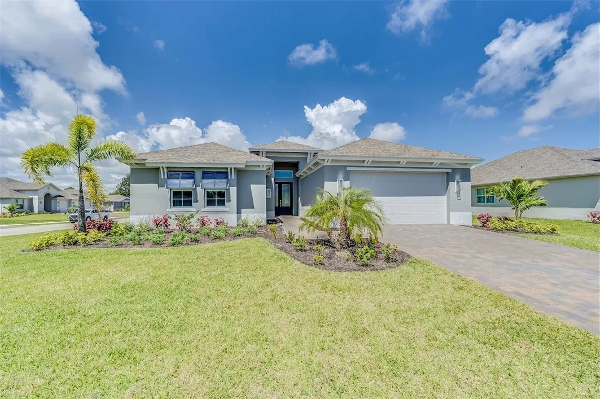 South Florida Real Estate | View 6382 High Pointe | 3 Beds, 3 Baths