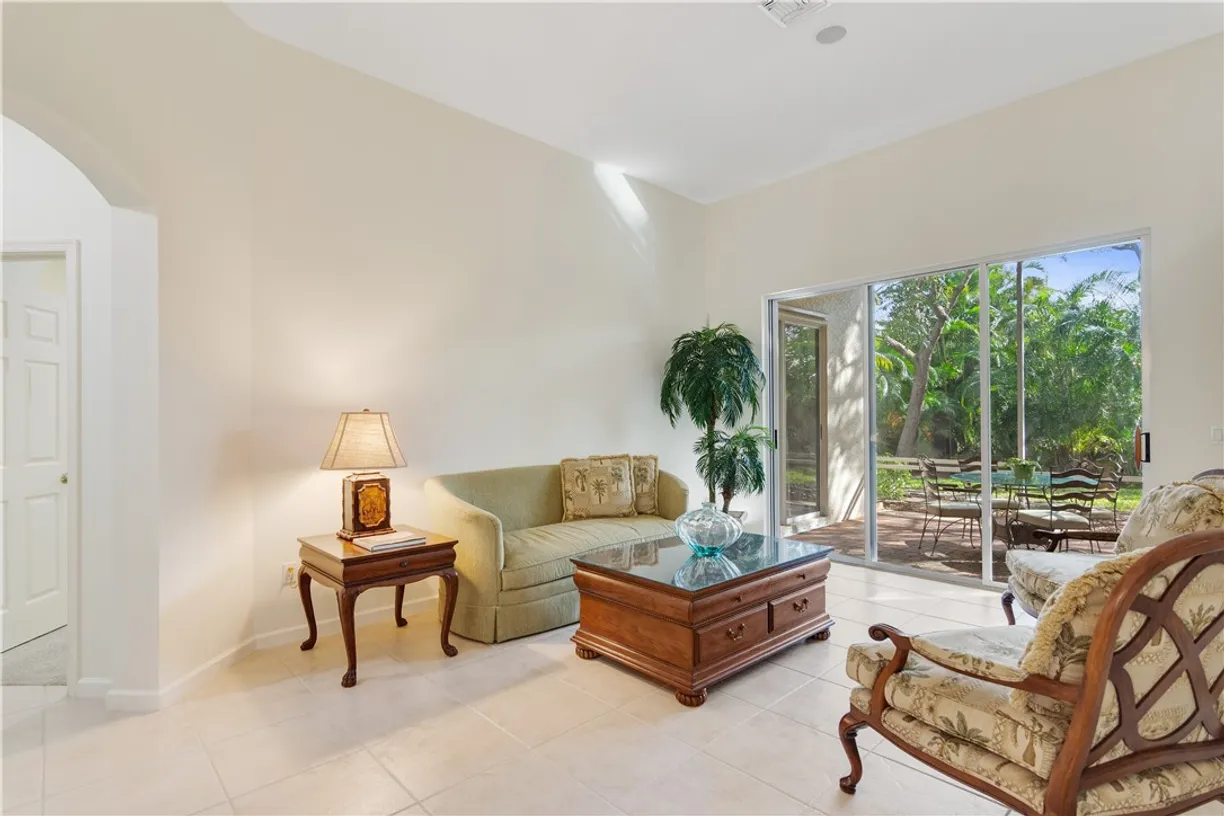 South Florida Real Estate | View 9520 E Maiden | Listing