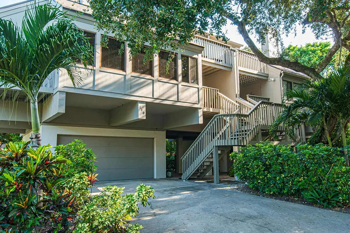 South Florida Real Estate | View 110 Amy Ann | Listing