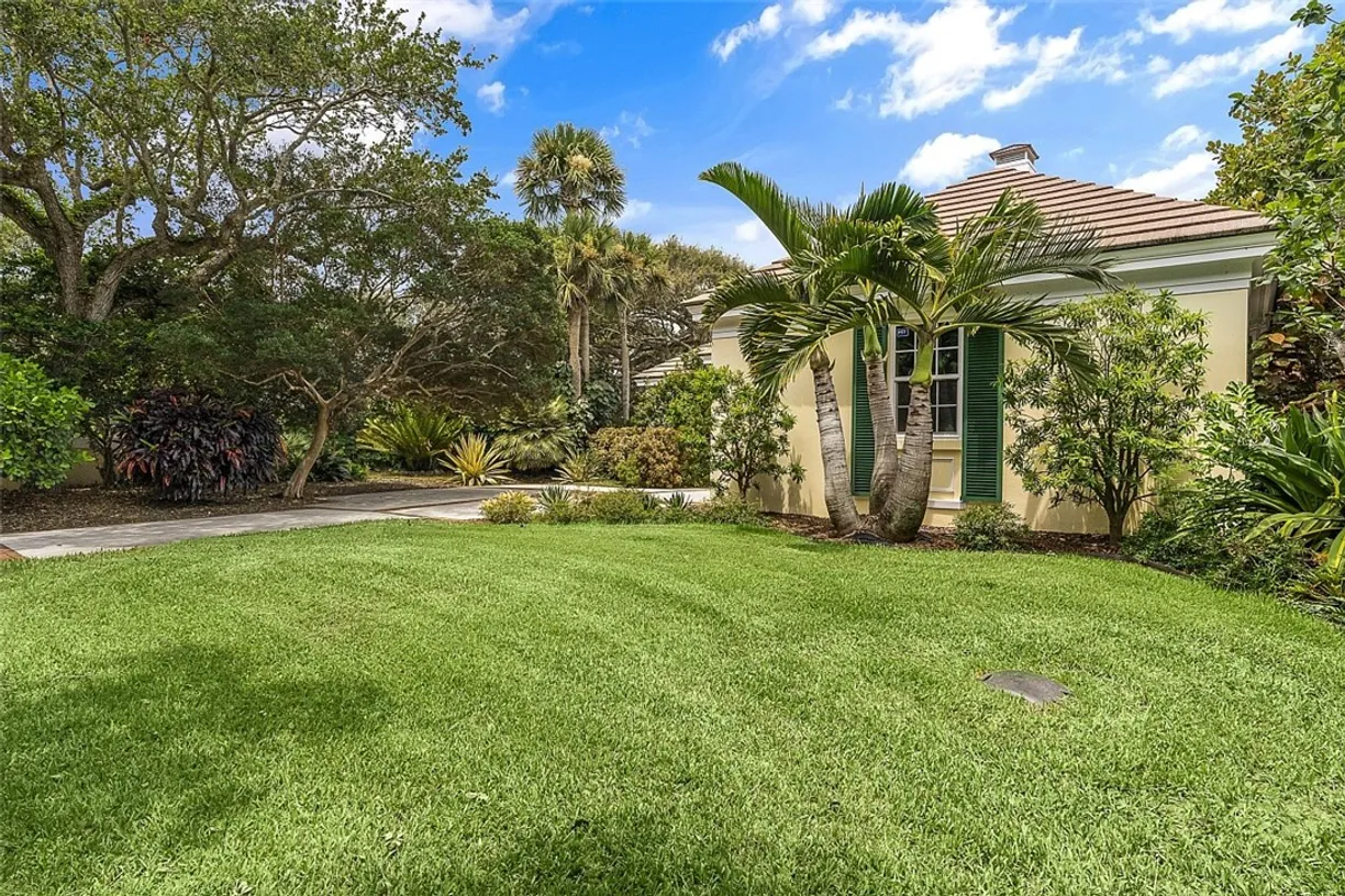 South Florida Real Estate | View 201 Sundial | Listing