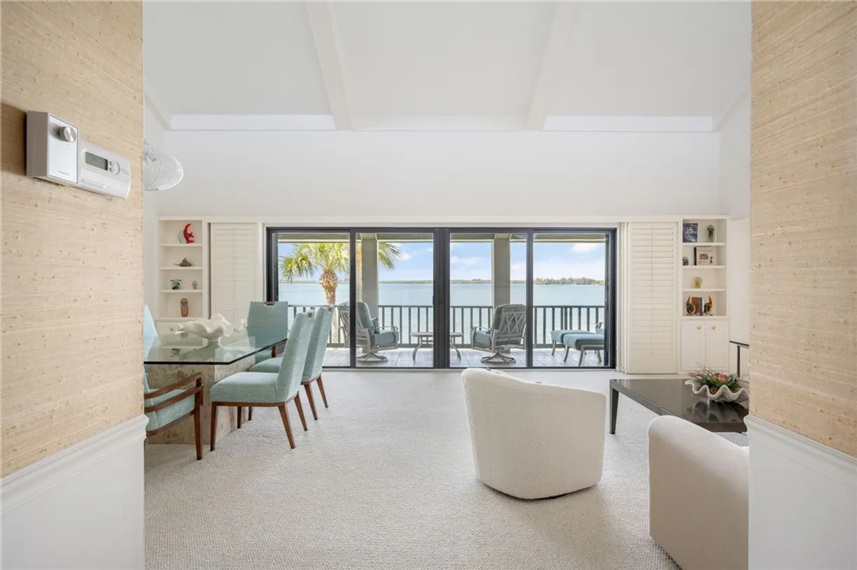 South Florida Real Estate | View 1001 Bay, 302 | Listing