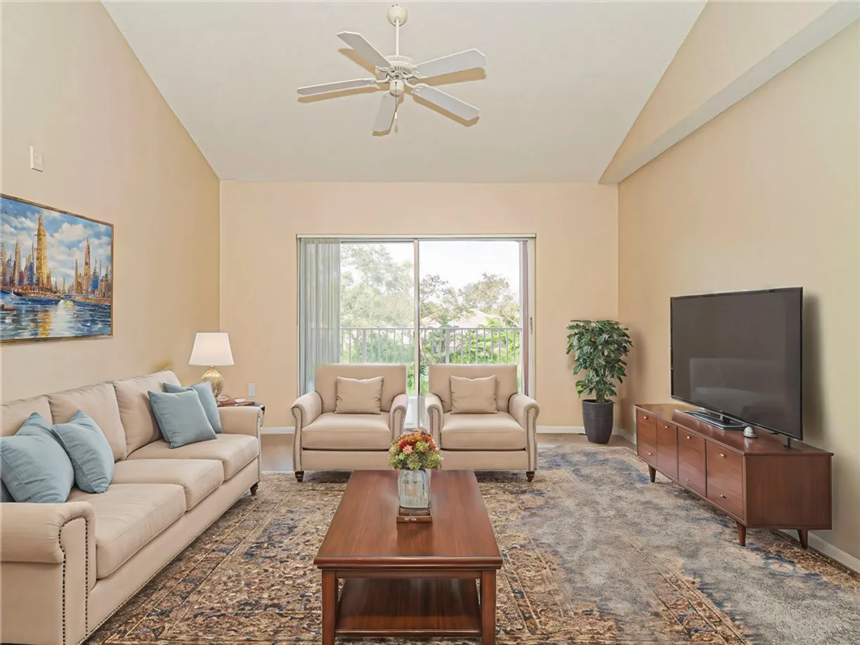 South Florida Real Estate | View 1610 N 42nd, 303 | Listing