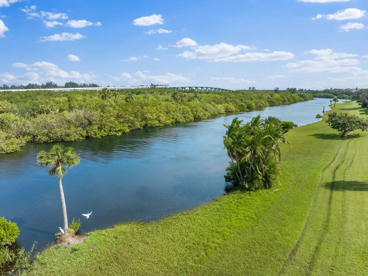 South Florida Real Estate | View 2800 Indian River, 10M | Listing