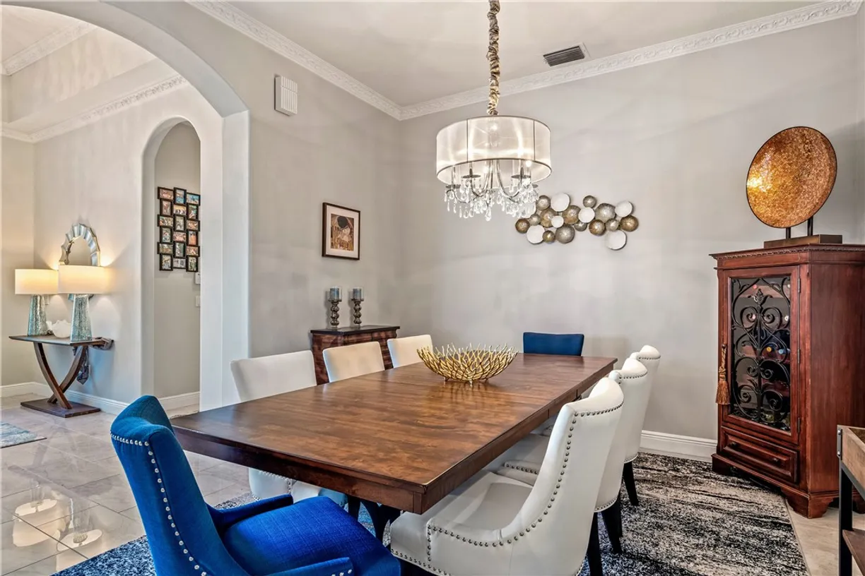 South Florida Real Estate | View 889 Island Club | Listing