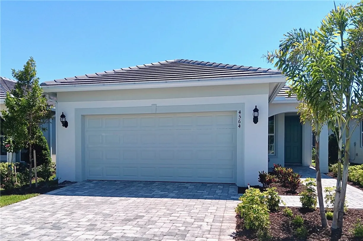 South Florida Real Estate | View 4564 Nautilus, COMPASS 13 | Listing