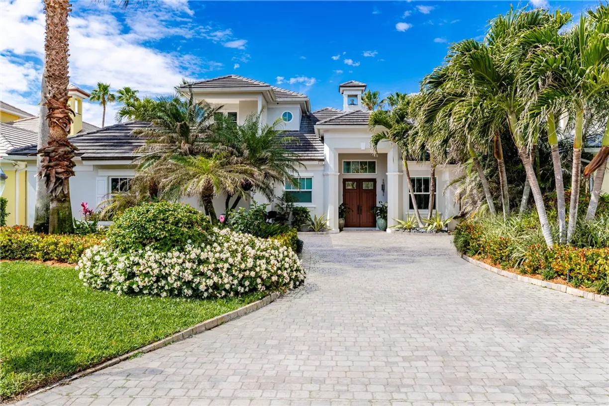 South Florida Real Estate | View 110 Mariner Beach | Listing