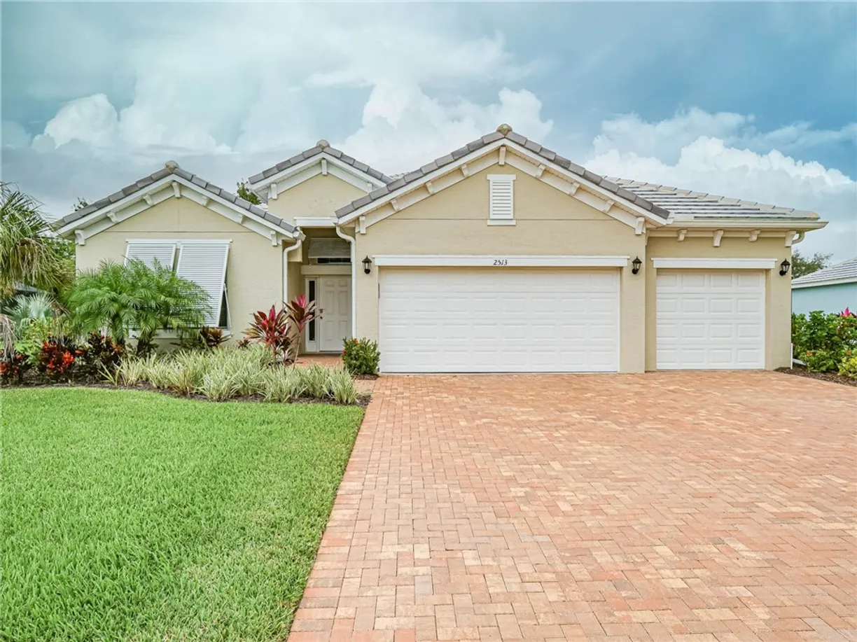 South Florida Real Estate | View 2513 Saint Lucia | 3 Beds, 3 Baths