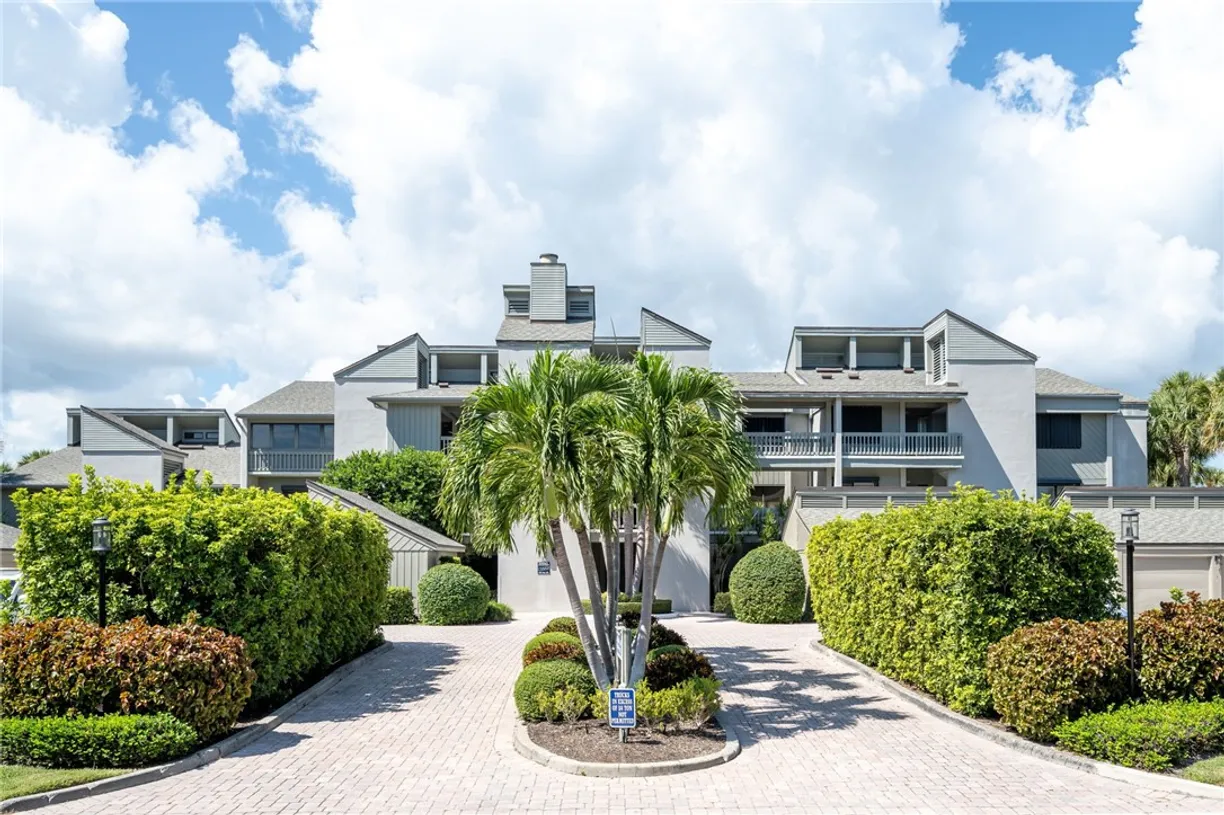 South Florida Real Estate | View 1001 Bay, 208-C | Listing