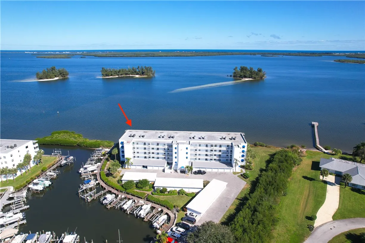South Florida Real Estate | View 5934 River Run, 5934 | 2 Beds, 2 Baths