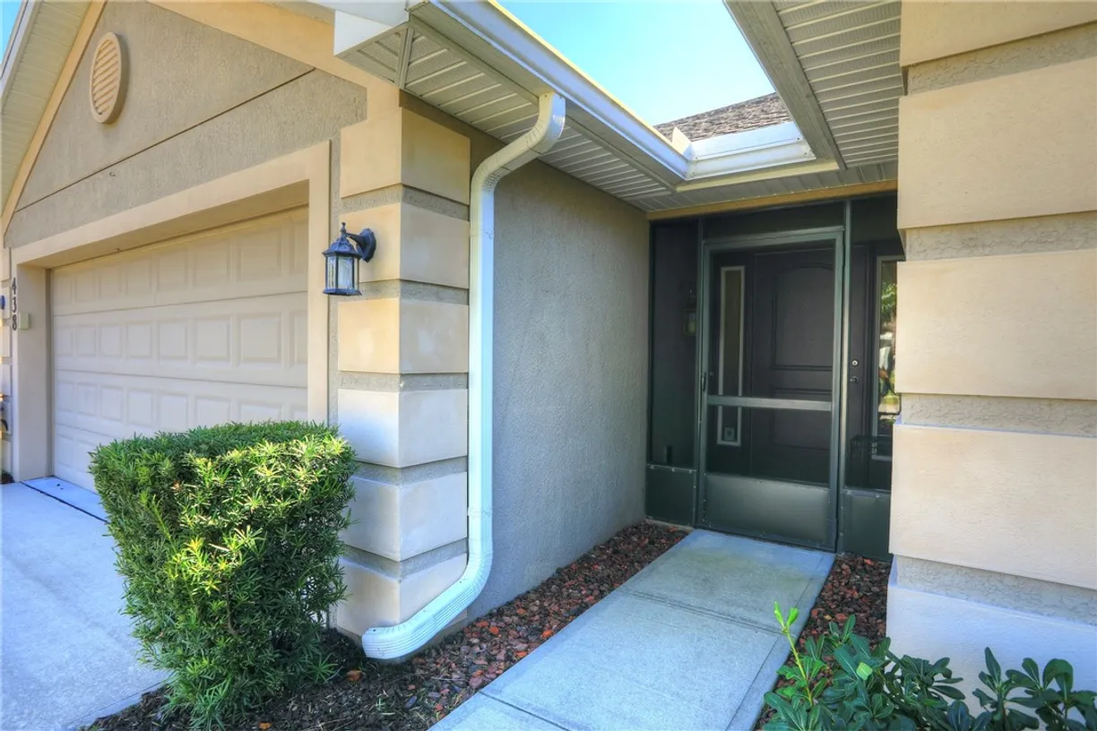 South Florida Real Estate | View 438 Briarcliff | Listing