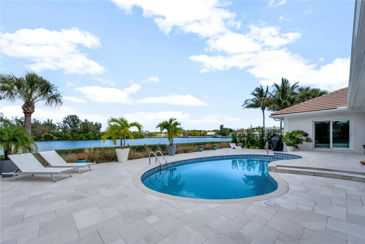 South Florida Real Estate | View 29 Cache Cay | Listing