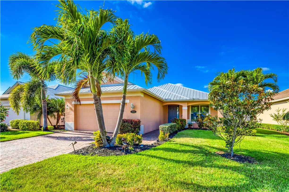 South Florida Real Estate | View 1122 4th | Listing