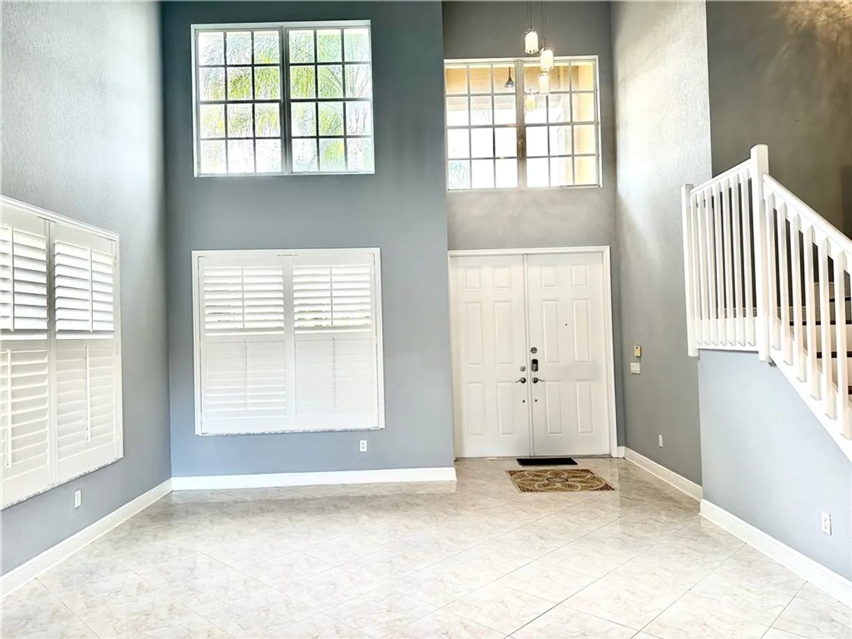 South Florida Real Estate | View 1886 Grey Falcon | Listing