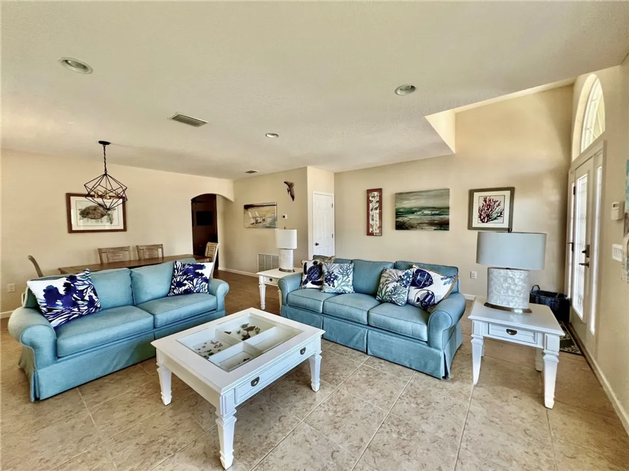 South Florida Real Estate | View 1728 Berkshire | Listing