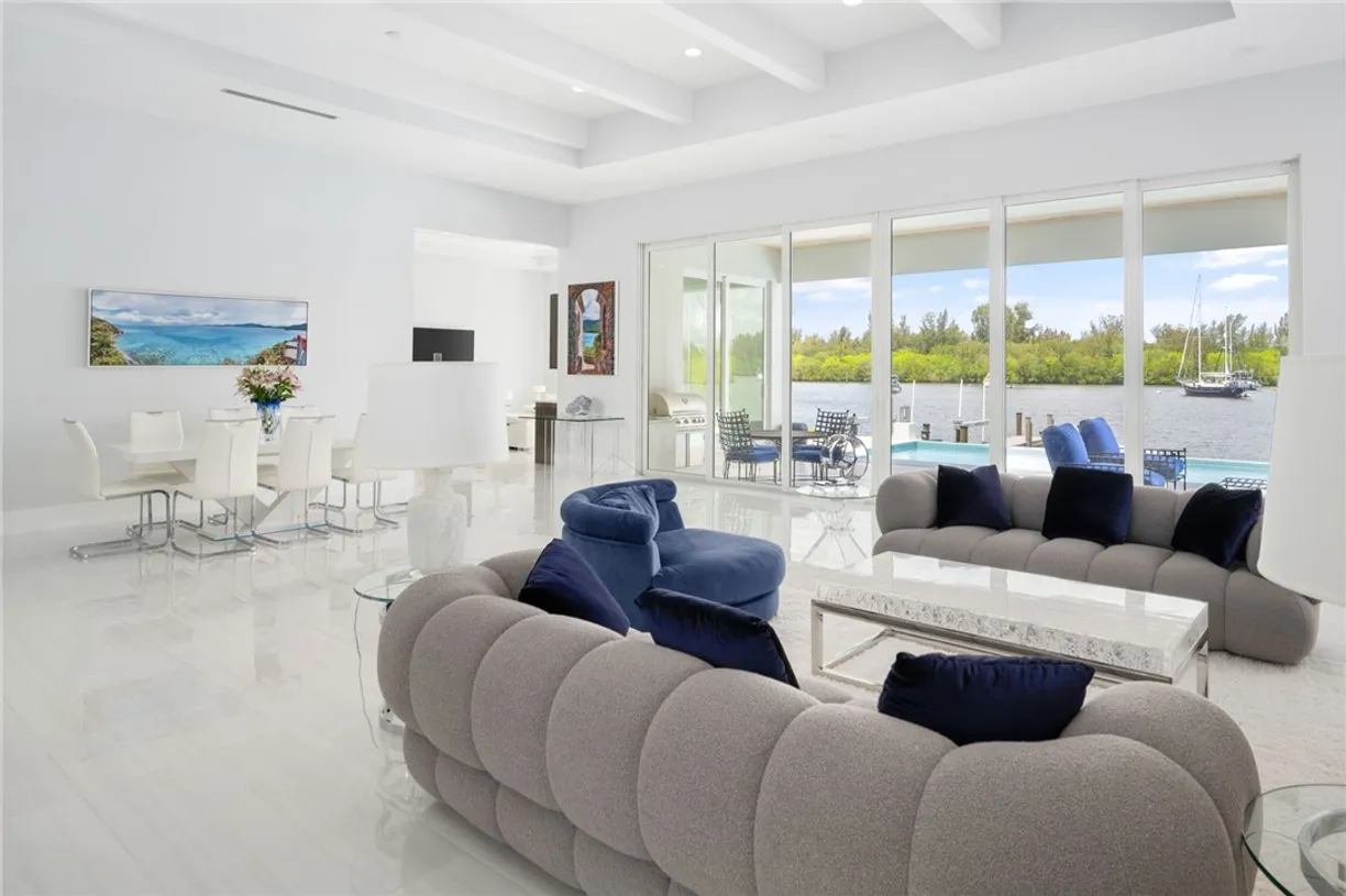South Florida Real Estate | View 3937 Indian River | Listing