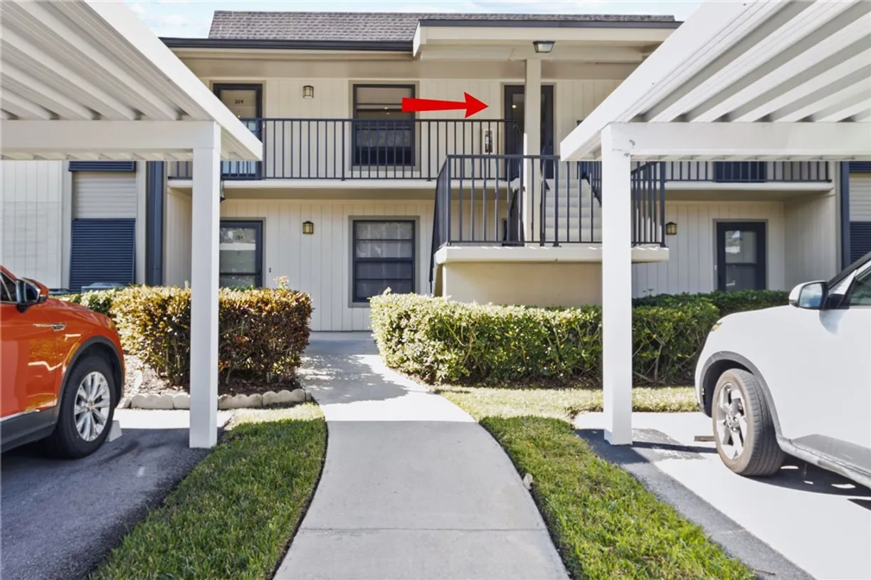 South Florida Real Estate | View 35 Plantation, 205 | Listing