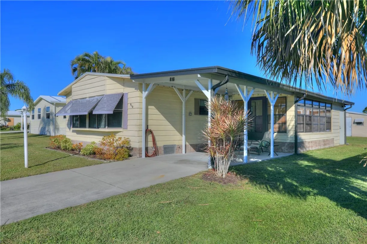 South Florida Real Estate | View 816 Vireo | 2 Beds, 2 Baths