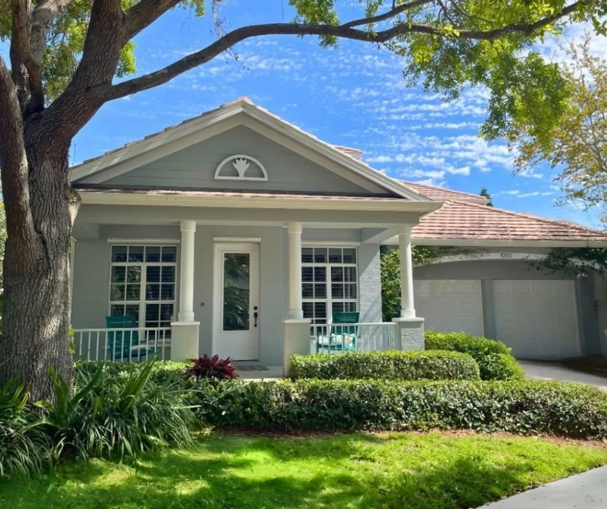 South Florida Real Estate | View 8850 E Orchid Island | 3 Beds, 2 Baths