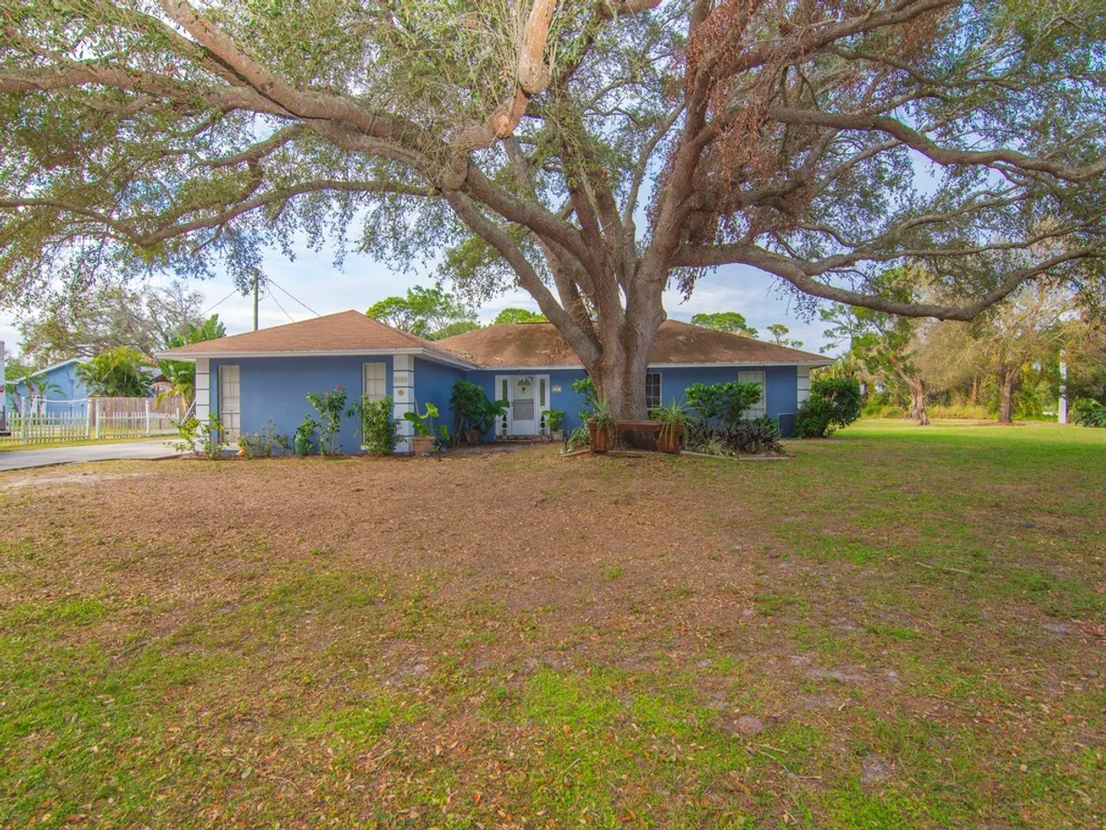 South Florida Real Estate | View 2101 13th | 3 Beds, 2 Baths