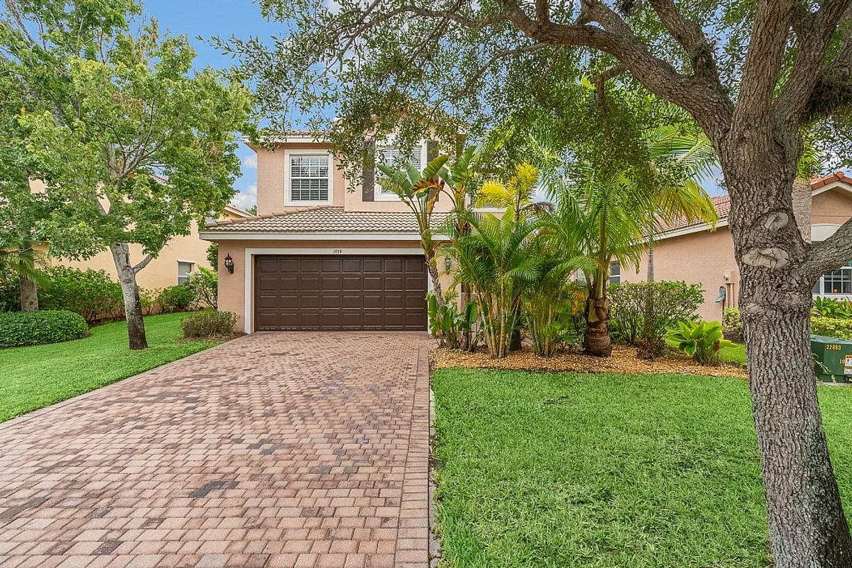 South Florida Real Estate | View 1939 Grey Falcon | Listing