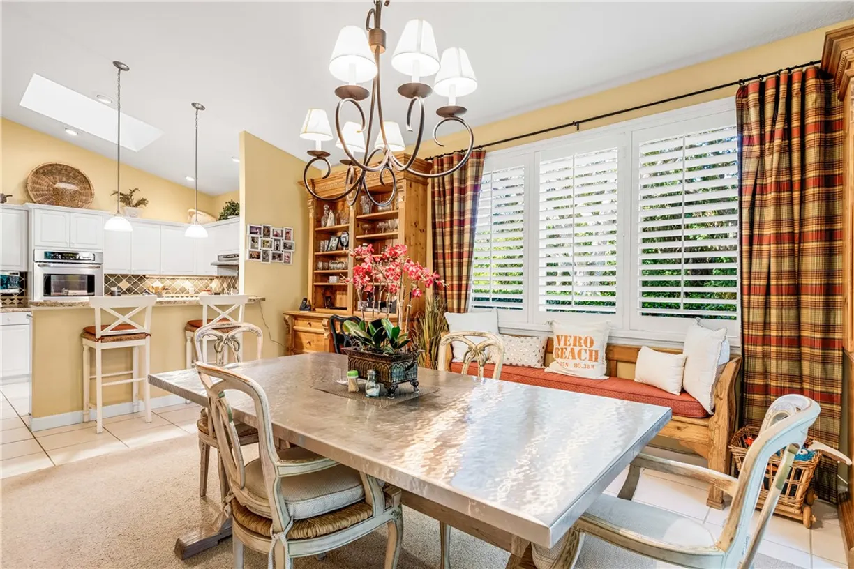 South Florida Real Estate | View 451 N Peppertree | 3 Beds, 2 Baths