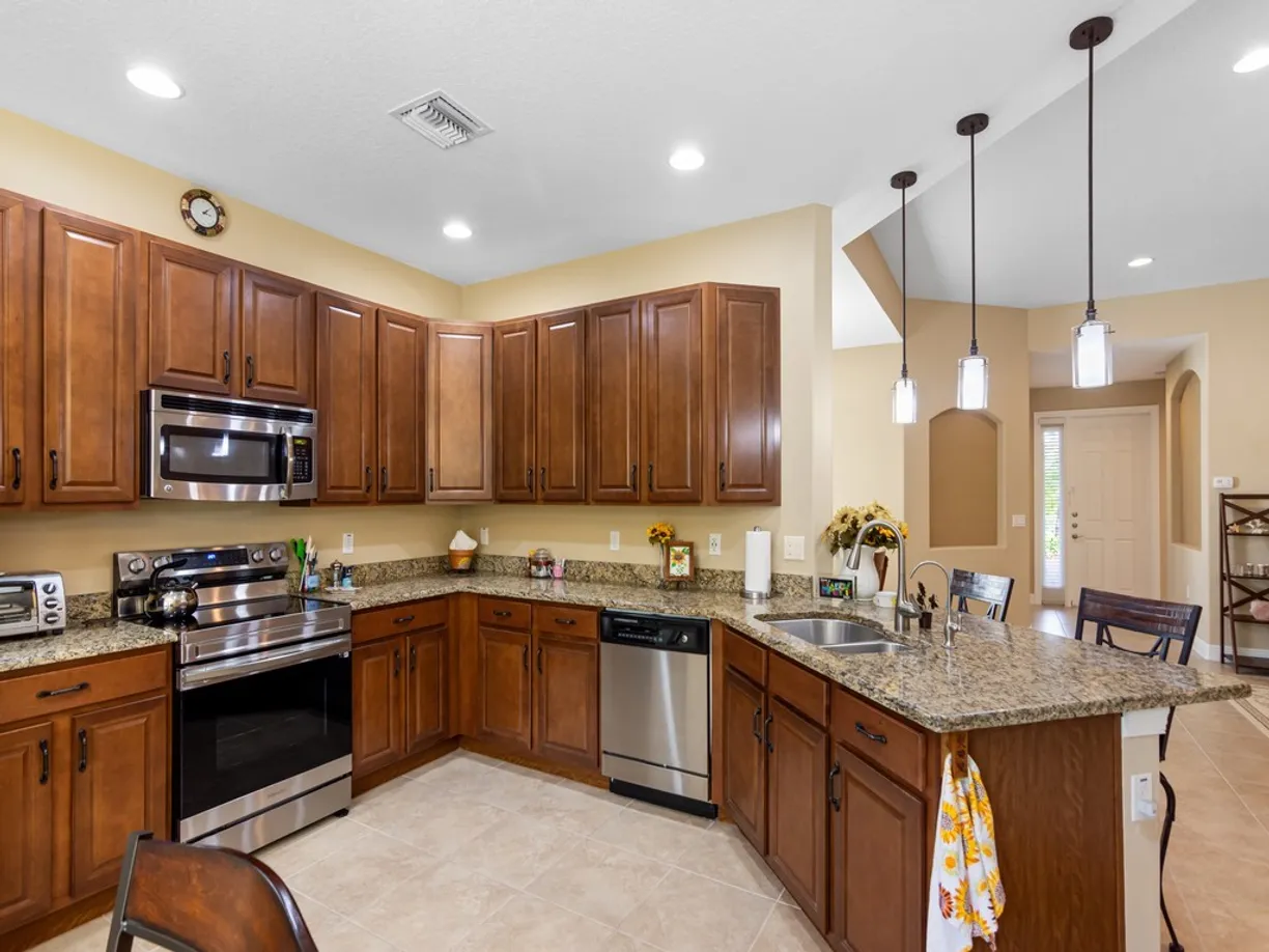 South Florida Real Estate | View 223 11th | Listing