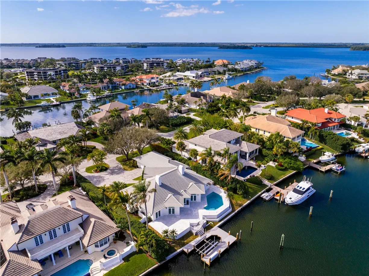 South Florida Real Estate | View 185 Springline | Listing