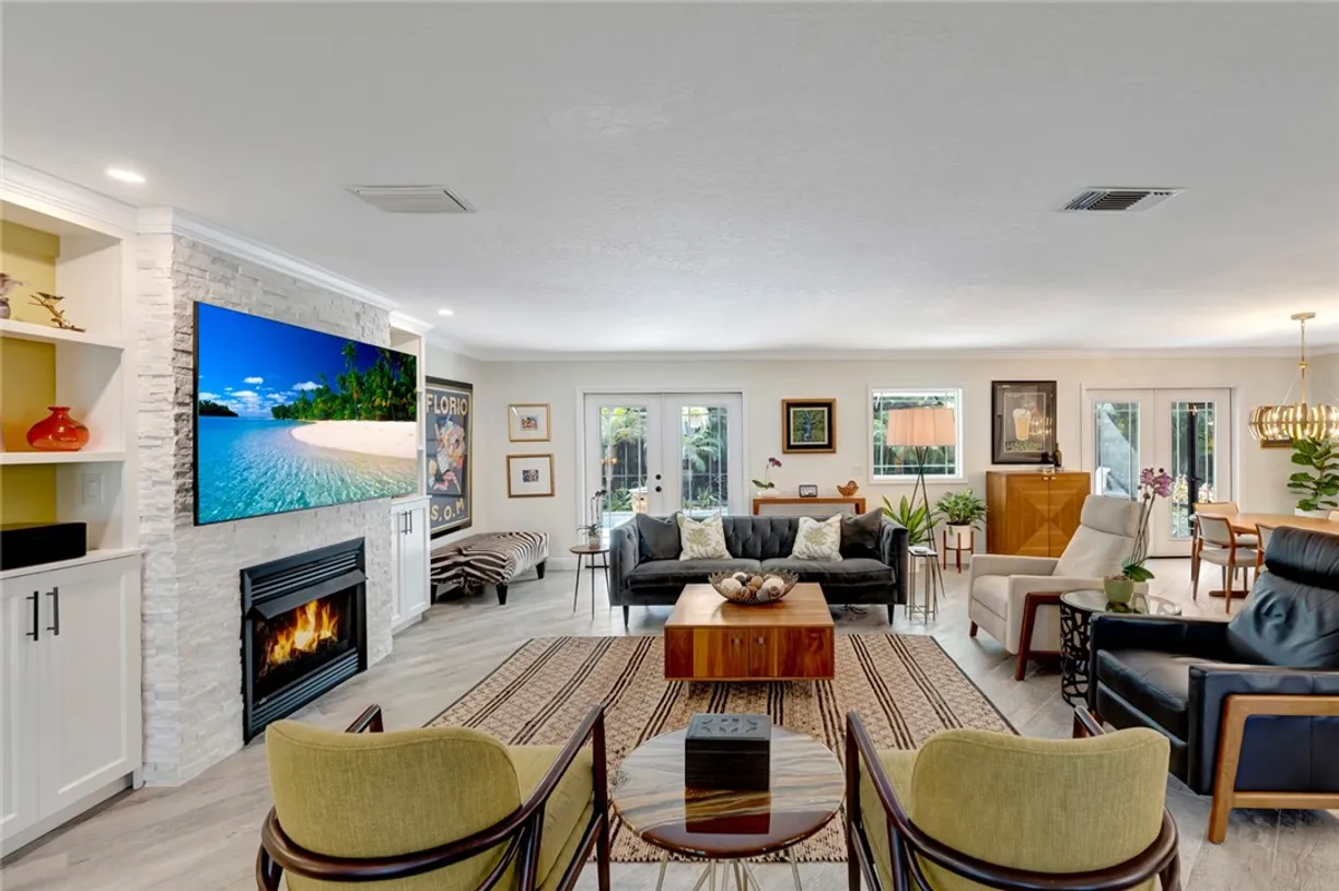 South Florida Real Estate | View 316 Eugenia | Listing