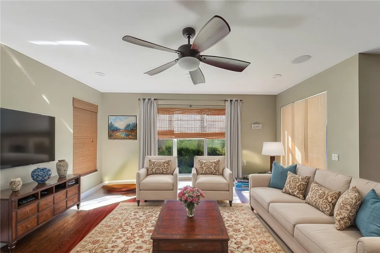 South Florida Real Estate | View 2009 Grey Falcon | Listing